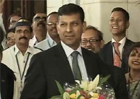 Raghuram Rajan takes charge of RBI amid rupee storm